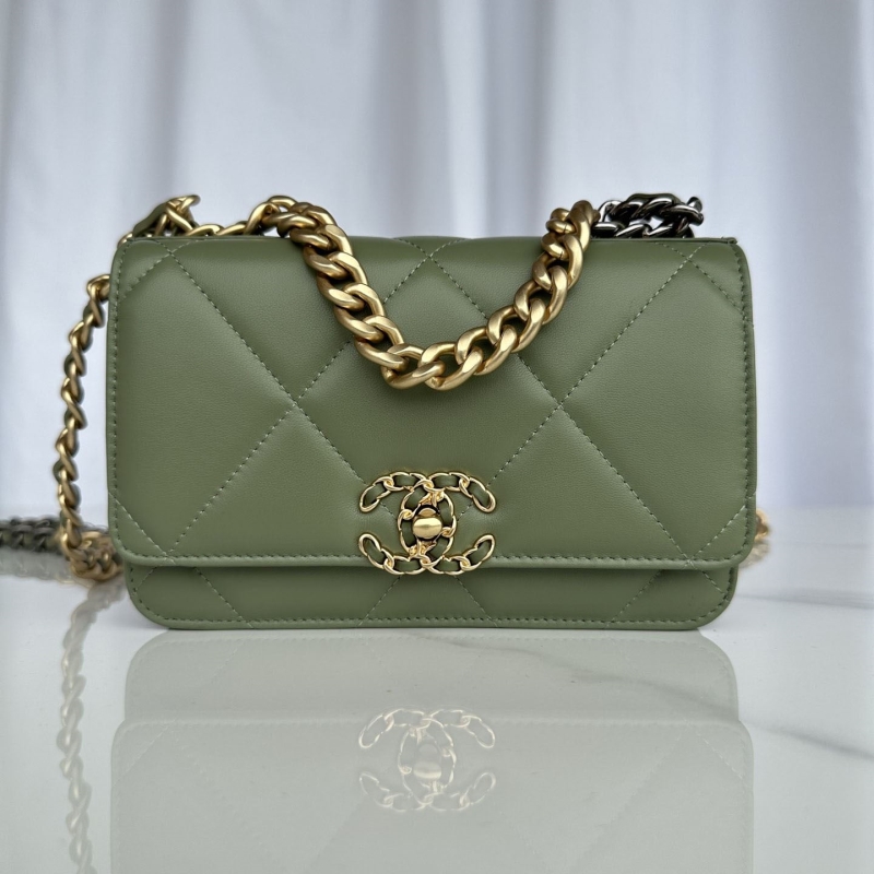 Ch*el 19 bags